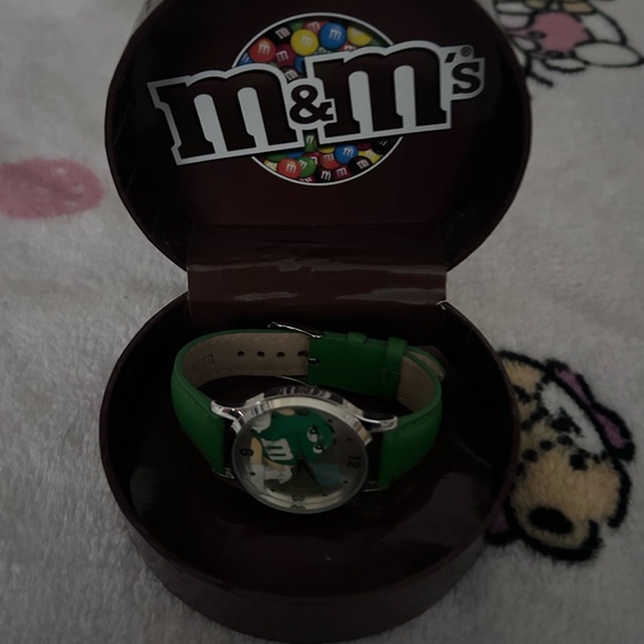 Green M&M Watch - Picture 5 of 5